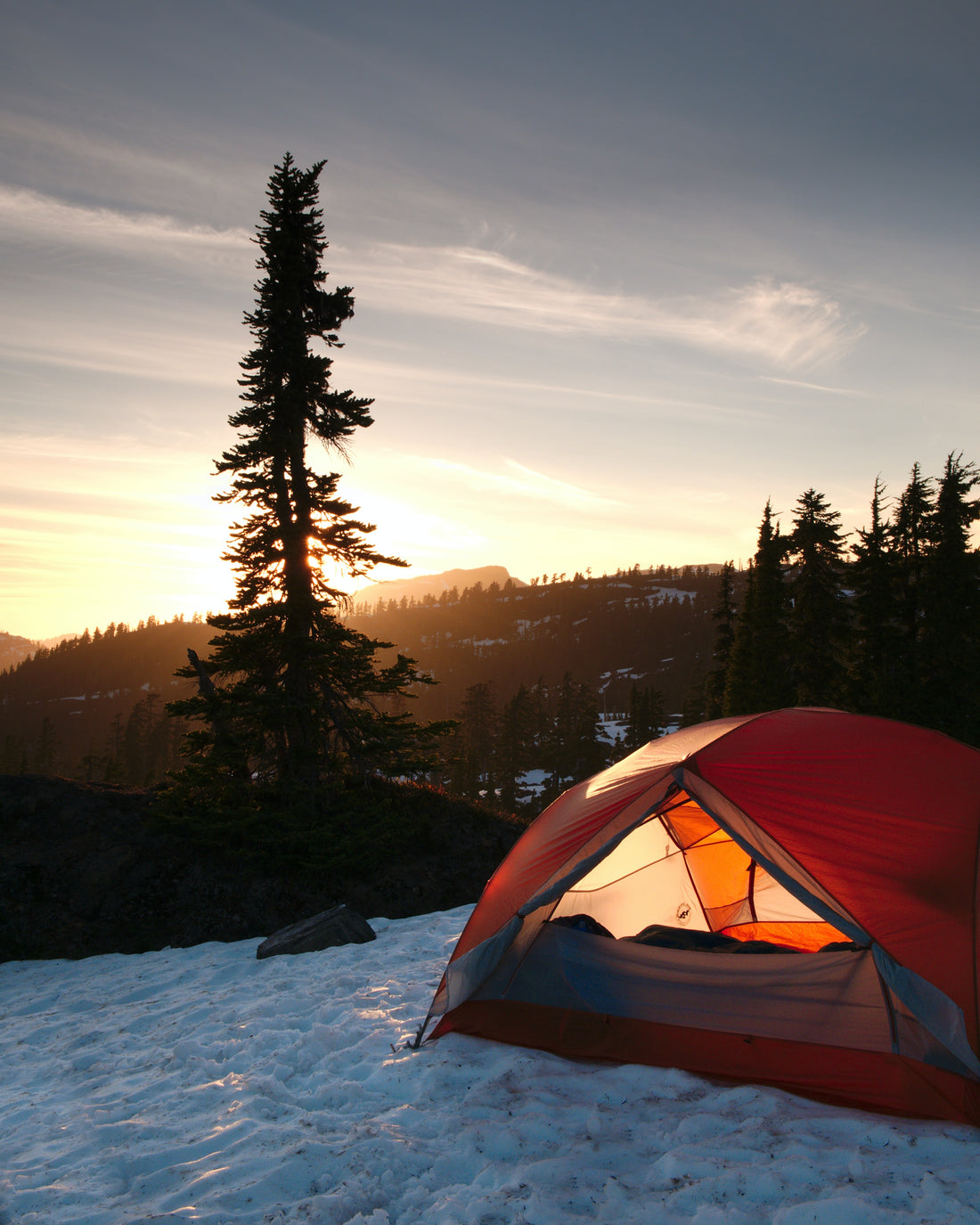 Winter Wonderland: The Top 10 Camping Tips for Staying Warm and Comfy